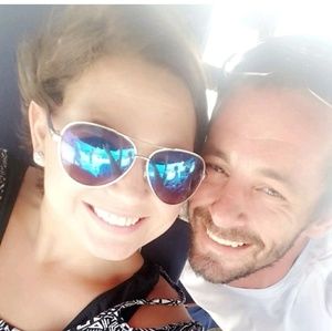 Meet your Posher, Robyn